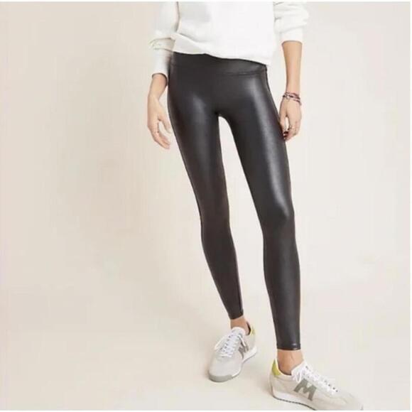 SPANX Pants - NWOT SPANX Faux Leather Leggings Black Size Medium